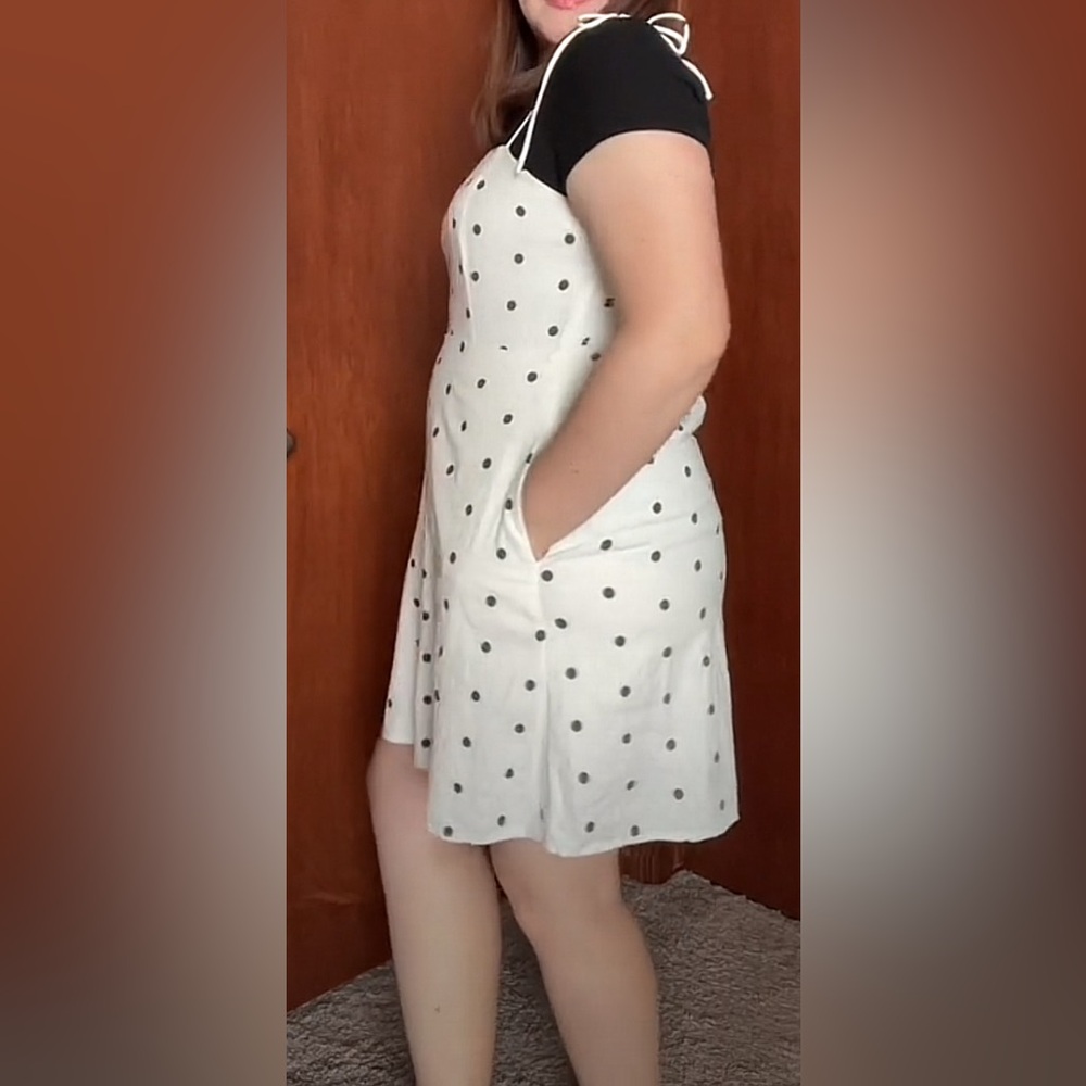 White and black polka dot mini dress - Picture 2 of 2